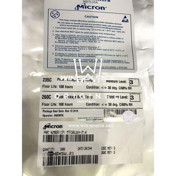  MTFC8GLDEA-1M WT label picture 3