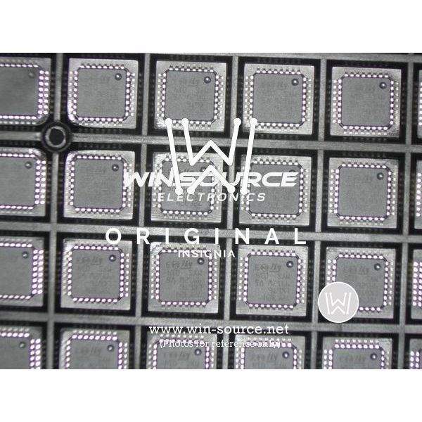 ST72F324LK6T6 real image