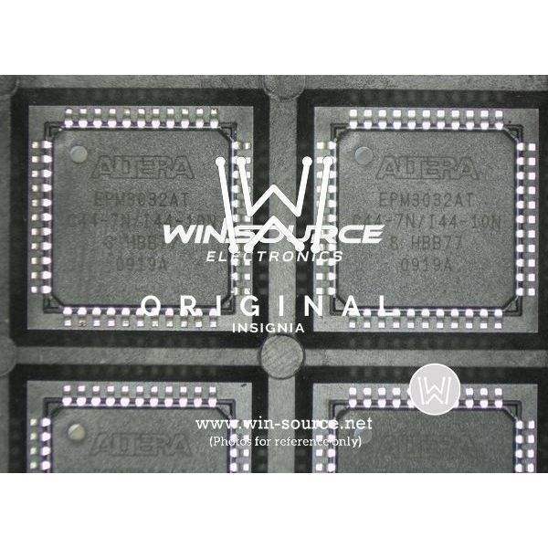 EPM3032ATC44-7N real image