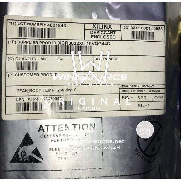 XCR3032XL-10VQG44C label picture