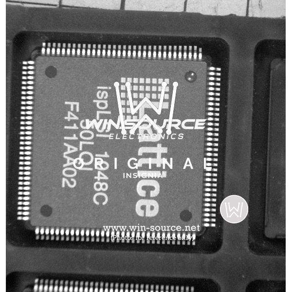 ISPLSI1048C-50LQI real image597