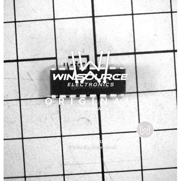 MCP3208-CI/P real image2983