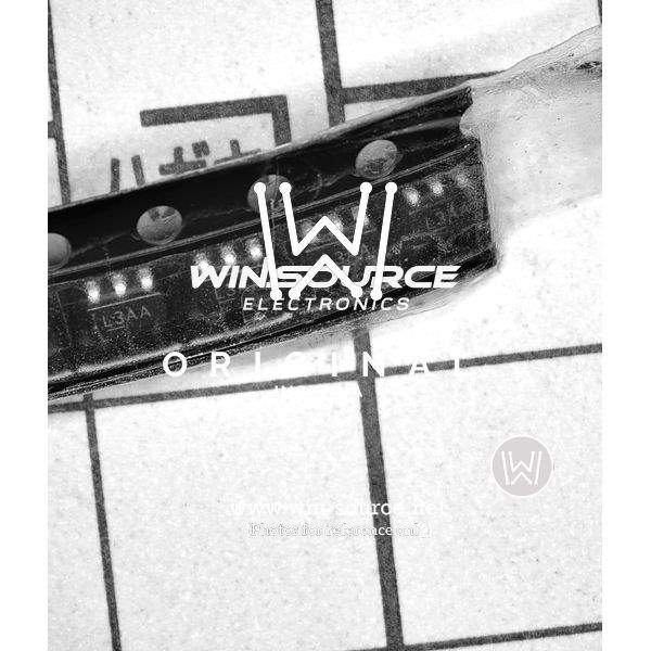 MIC5233YM5-TR real image3261