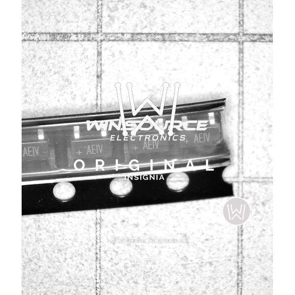 MAX9020EKA+T real image13885
