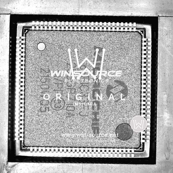 DSPIC33FJ256GP710A-I/PT Real Image