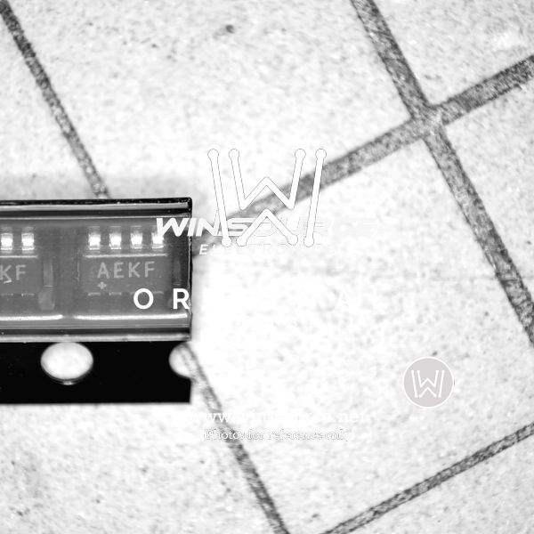 MAX3051EKA Real Image2
