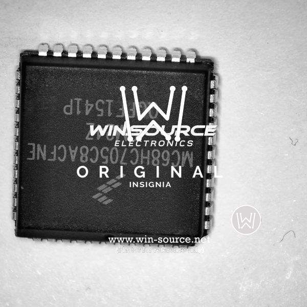 MC68HC705C8ACFNE Real Image10