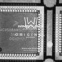 MC9S08AW32CFUE Real Image