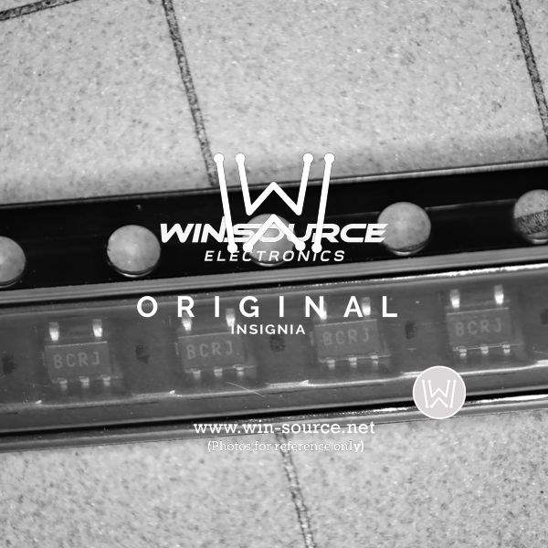 MCP6561T-E/LT Real Image4