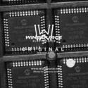 PIC16LF1939-I/PT Real Image1