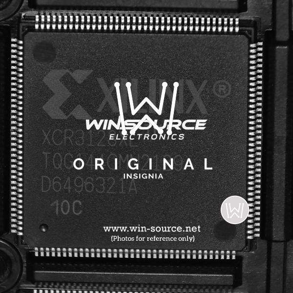 XCR3128XL-10TQG144C Real Image1