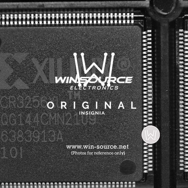 XCR3256XL-10TQG144C Real Image2