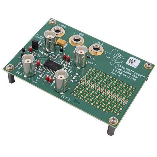 THS6182DWEVM Real Image