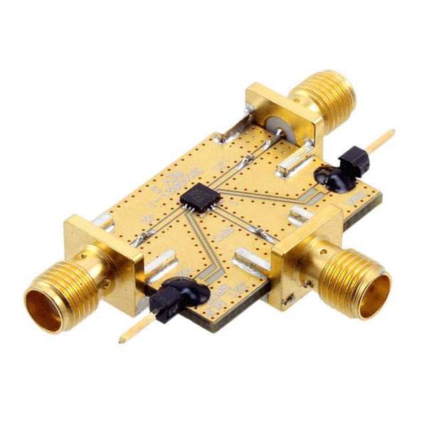 SKY13299-321LF-EVB Real Image