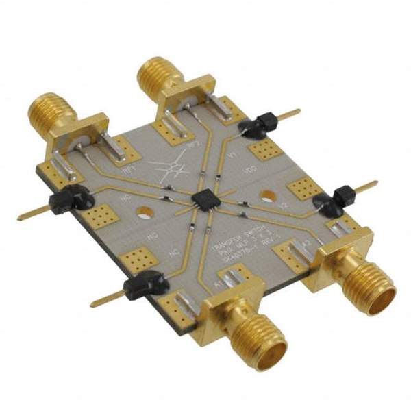 SKY13318-321-EVB Real Image